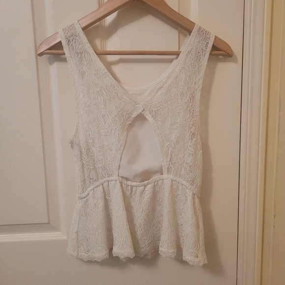Y2K lace peplum top - Picture 2 of 2